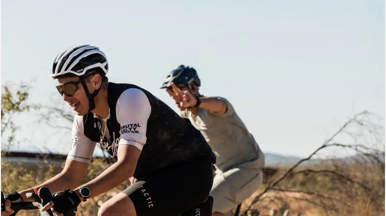 Gravel Racing on the Line